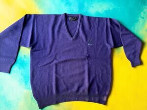 Vintage 1990s Pringle Nick Faldo 100% Wool V-Neck Golf Sweater Made in Scotland